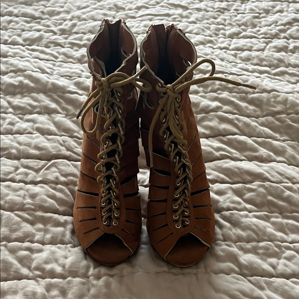 Bella Marie Tan Lace-Up Peep Toe Gladiator Heels